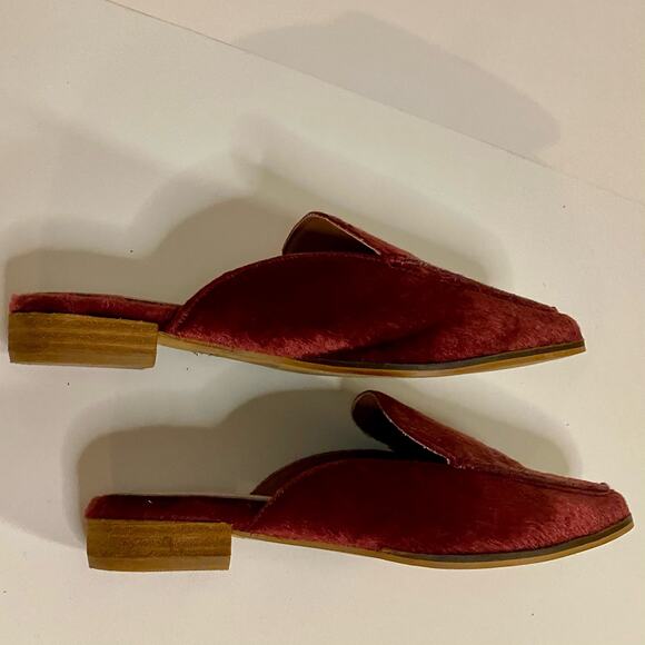 Mi.iM Lux Burgundy Red Calf Hair Mule Loafer Slipper Flats Womens 7.5 - Picture 10 of 16